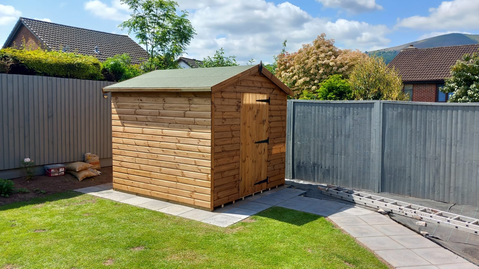 8' x 8' Wooden Shed - 12mm Shiplap - 50mm Frame