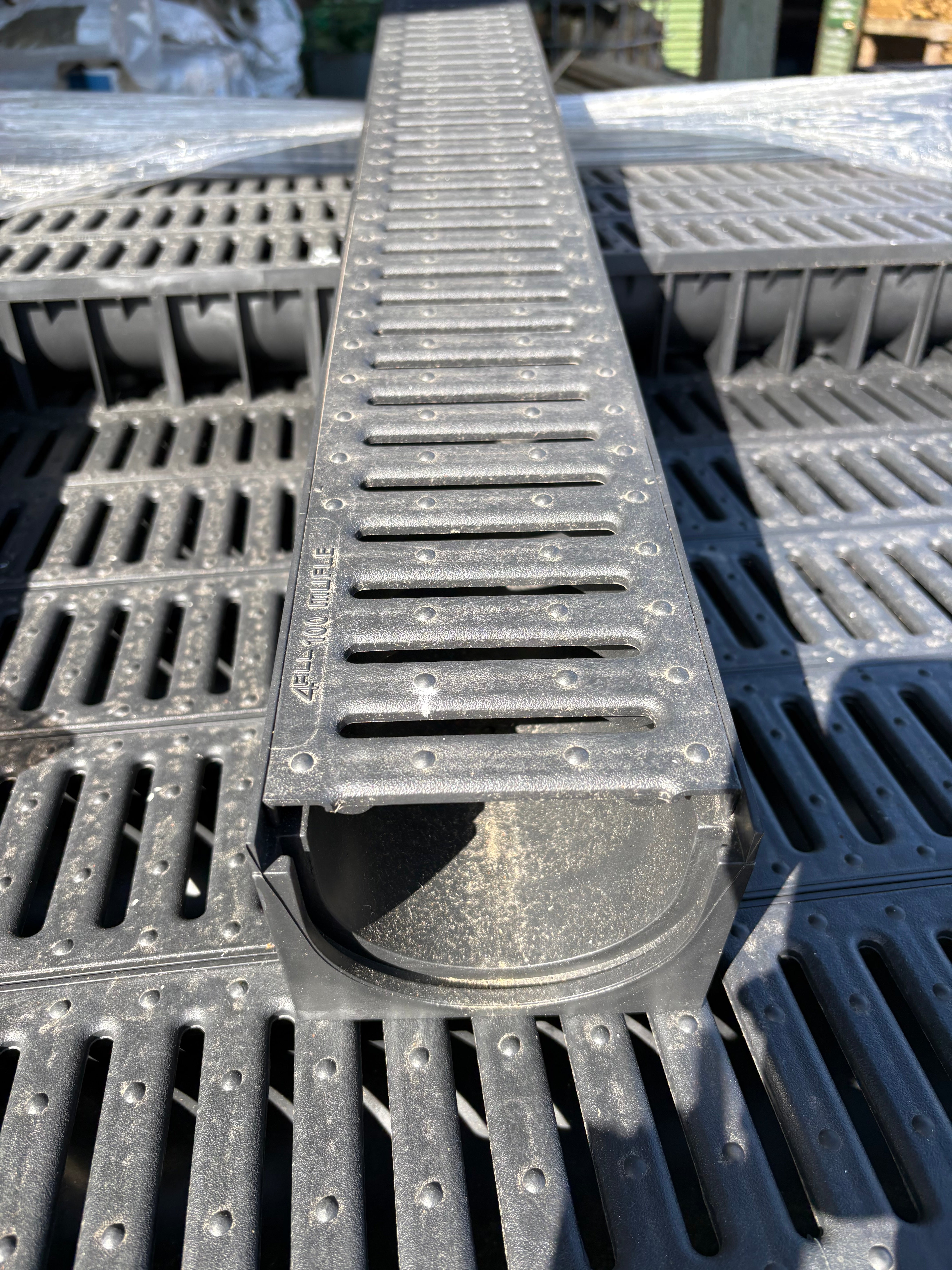 4ALL Drainage Channel Galv & Plastic Grating 1m length