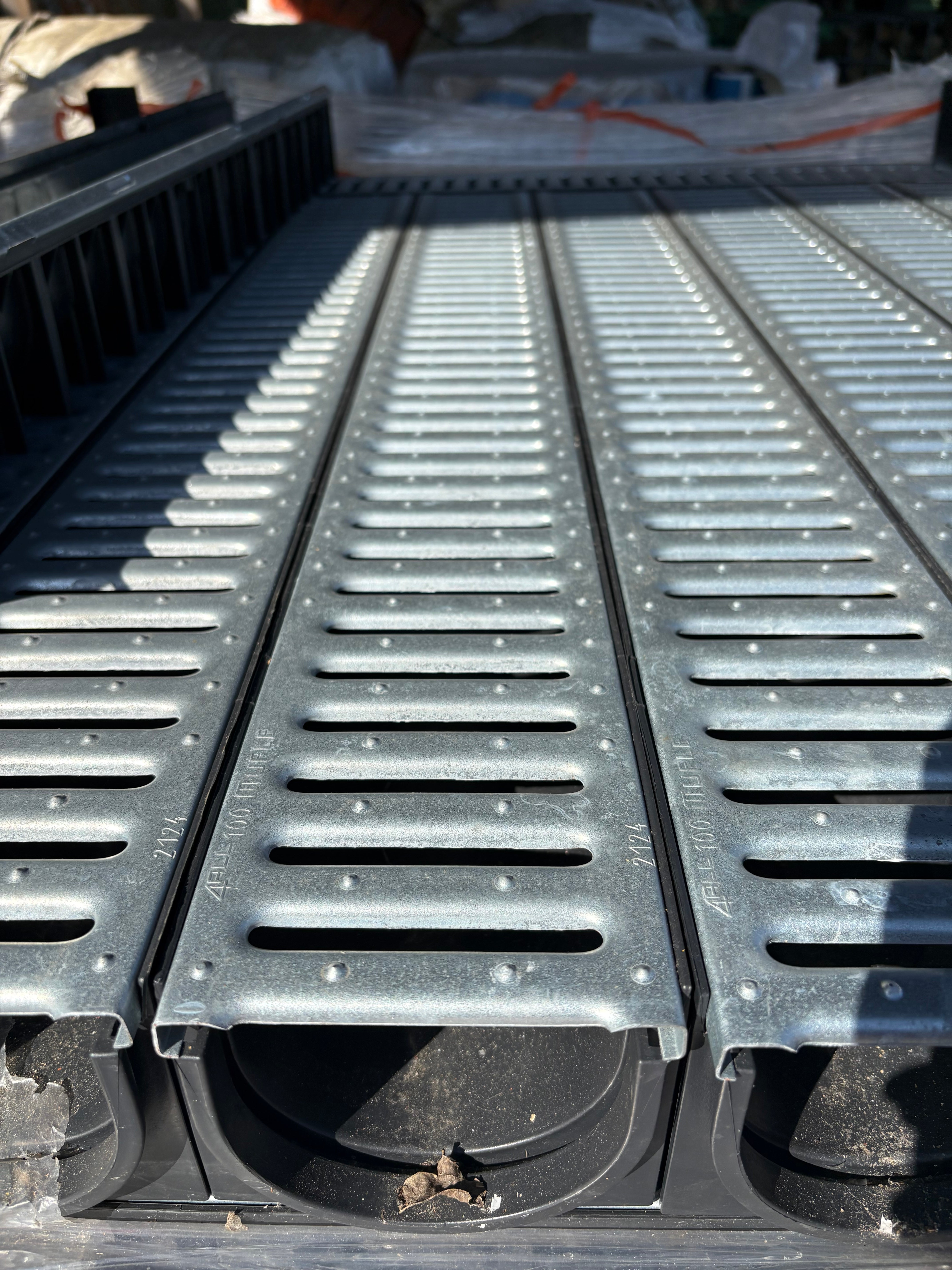 4ALL Drainage Channel Galv & Plastic Grating 1m length