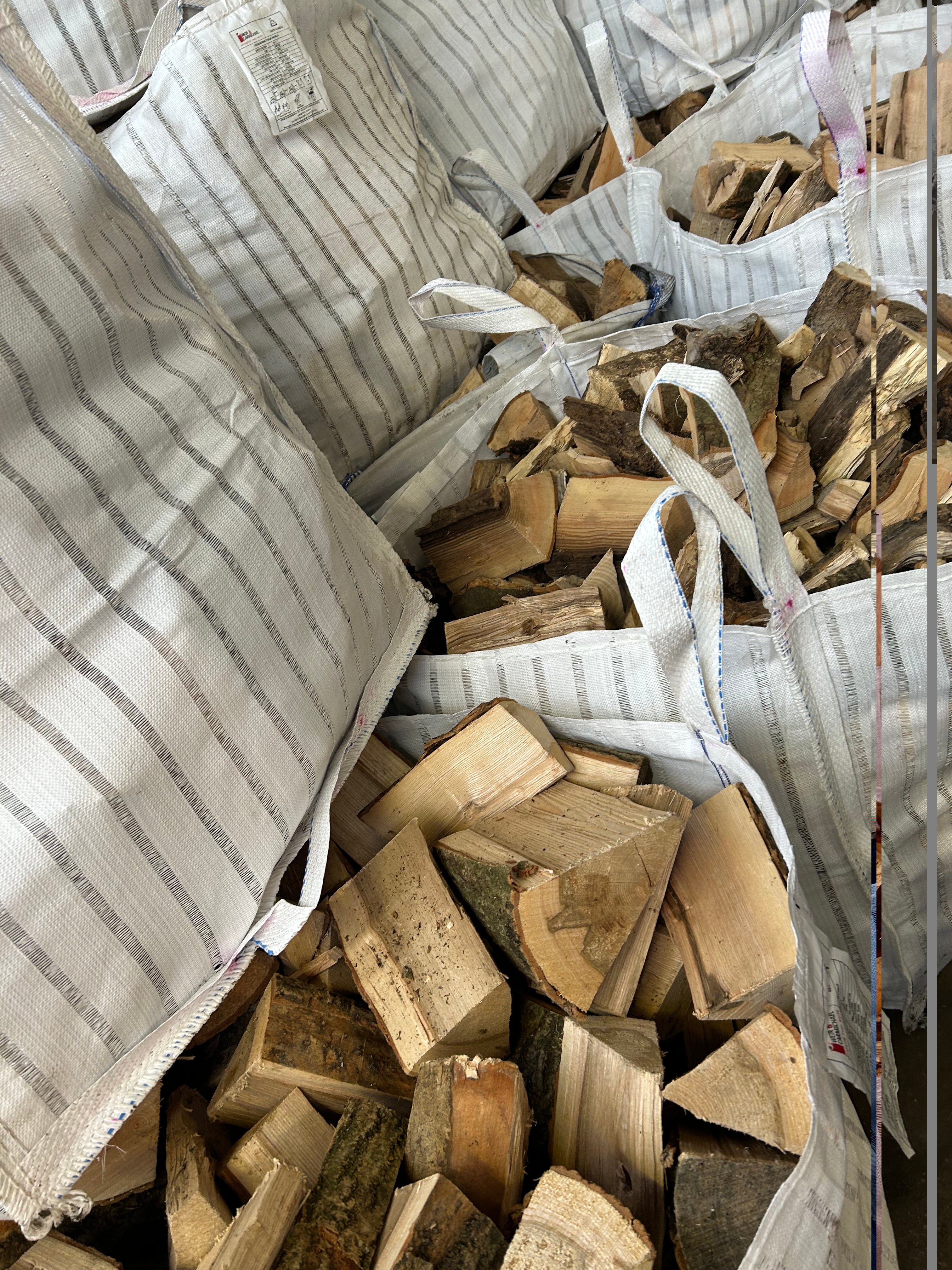 Hardwood Firewood Logs - Bulk Bag