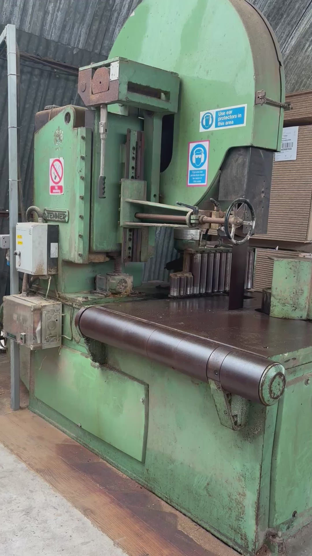 Stenner 105 Band Saw